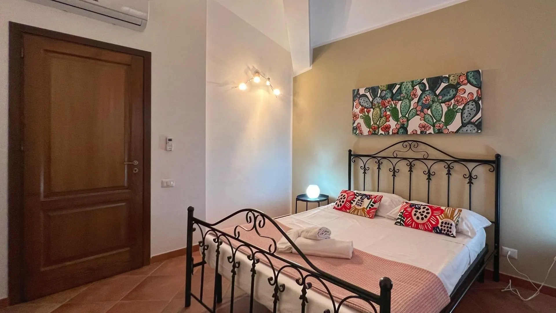Villa Oxidiana With Pool And Garden Campofelice Di Roccella